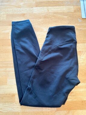 Lululemon leggings size 4